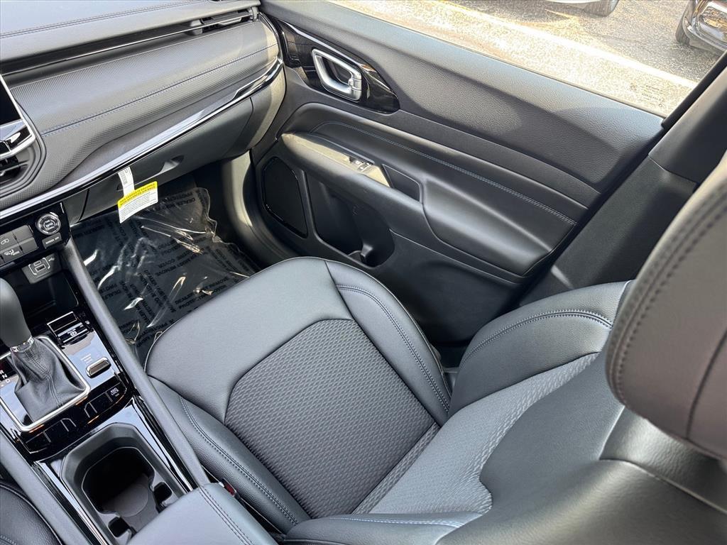 new 2026 Jeep Compass car, priced at $33,185