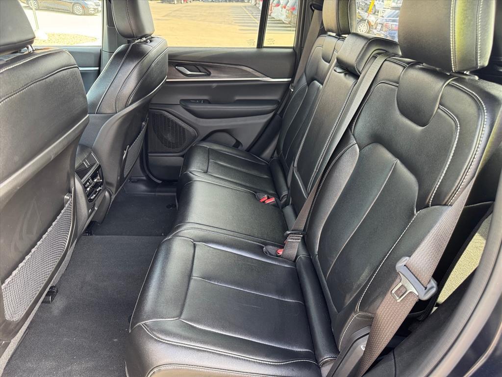used 2024 Jeep Grand Cherokee car, priced at $40,570