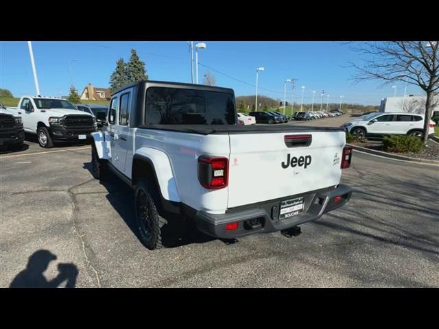 new 2024 Jeep Gladiator car, priced at $45,919