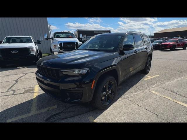 new 2024 Jeep Grand Cherokee L car, priced at $44,223