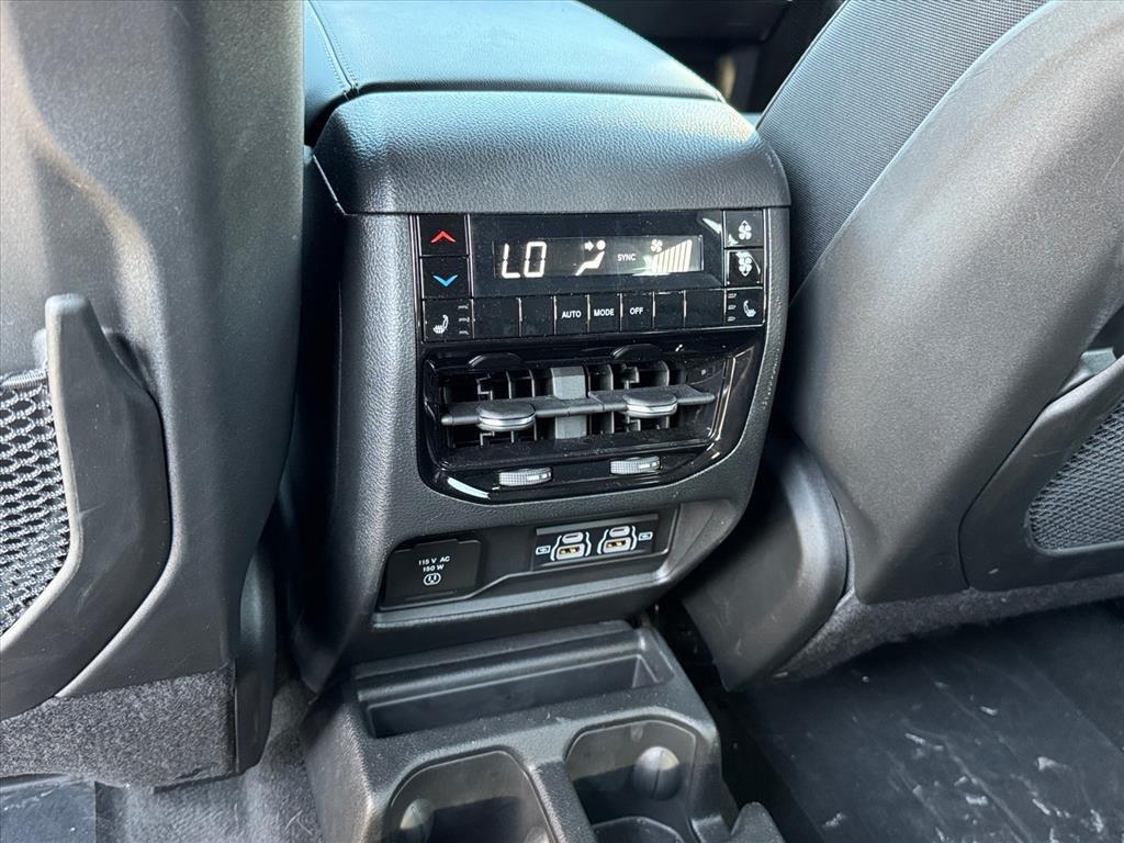 new 2025 Jeep Grand Cherokee L car, priced at $42,756