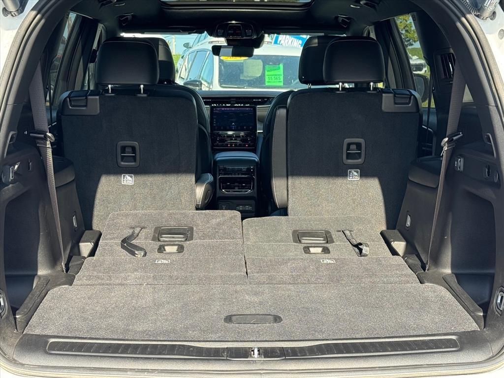 new 2025 Jeep Grand Cherokee L car, priced at $42,756
