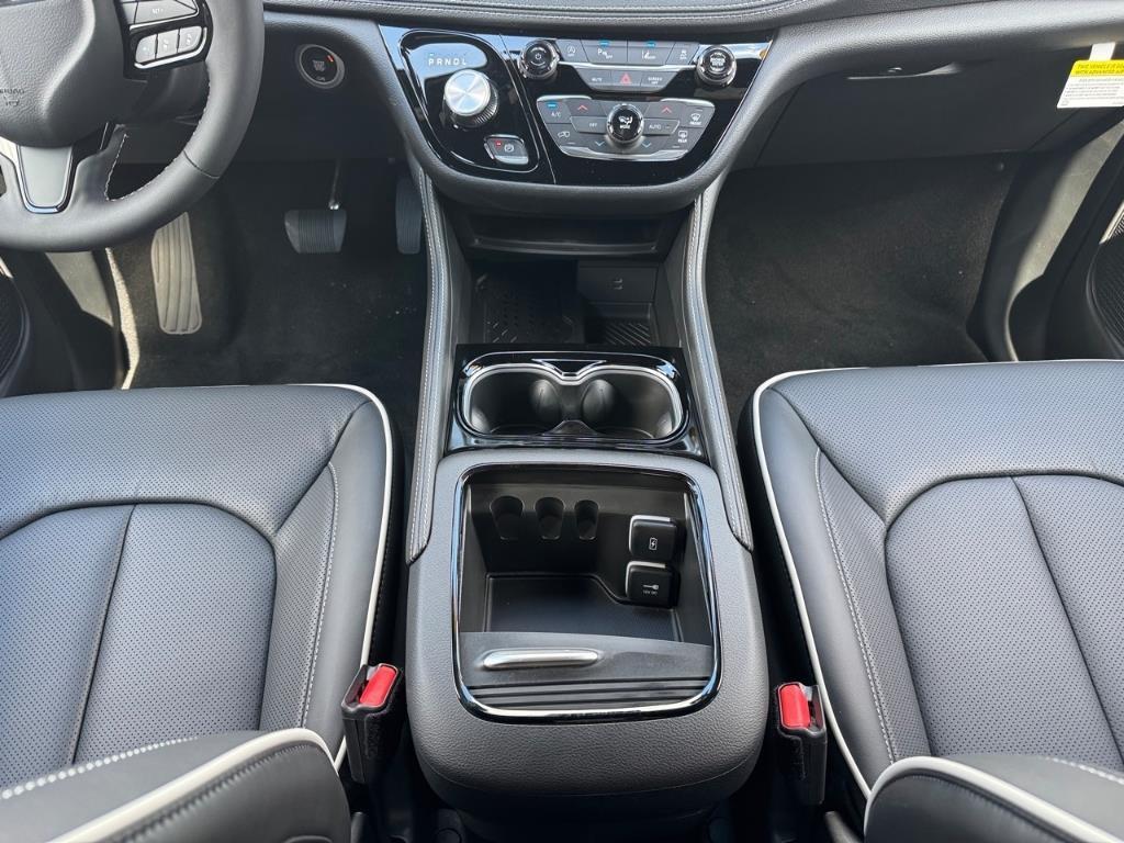 new 2026 Chrysler Pacifica car, priced at $57,850