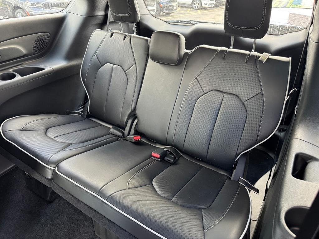 new 2026 Chrysler Pacifica car, priced at $57,850