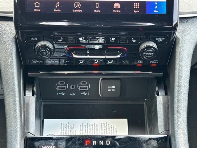 new 2025 Jeep Grand Cherokee L car, priced at $56,910