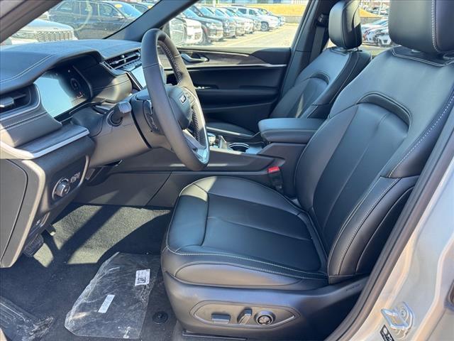 new 2025 Jeep Grand Cherokee L car, priced at $49,051
