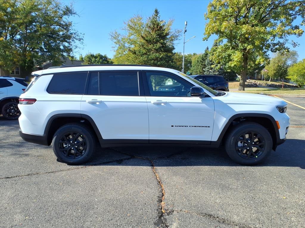 new 2025 Jeep Grand Cherokee L car, priced at $46,630