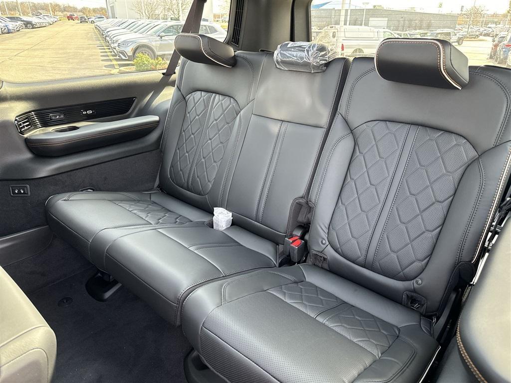 new 2024 Jeep Grand Wagoneer L car, priced at $95,644