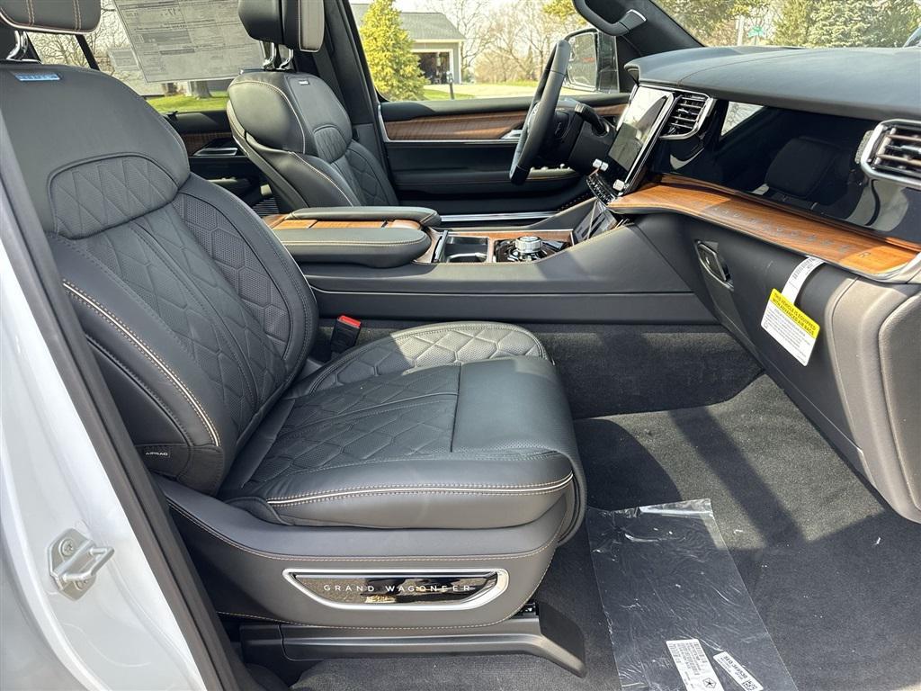 new 2024 Jeep Grand Wagoneer L car, priced at $95,644