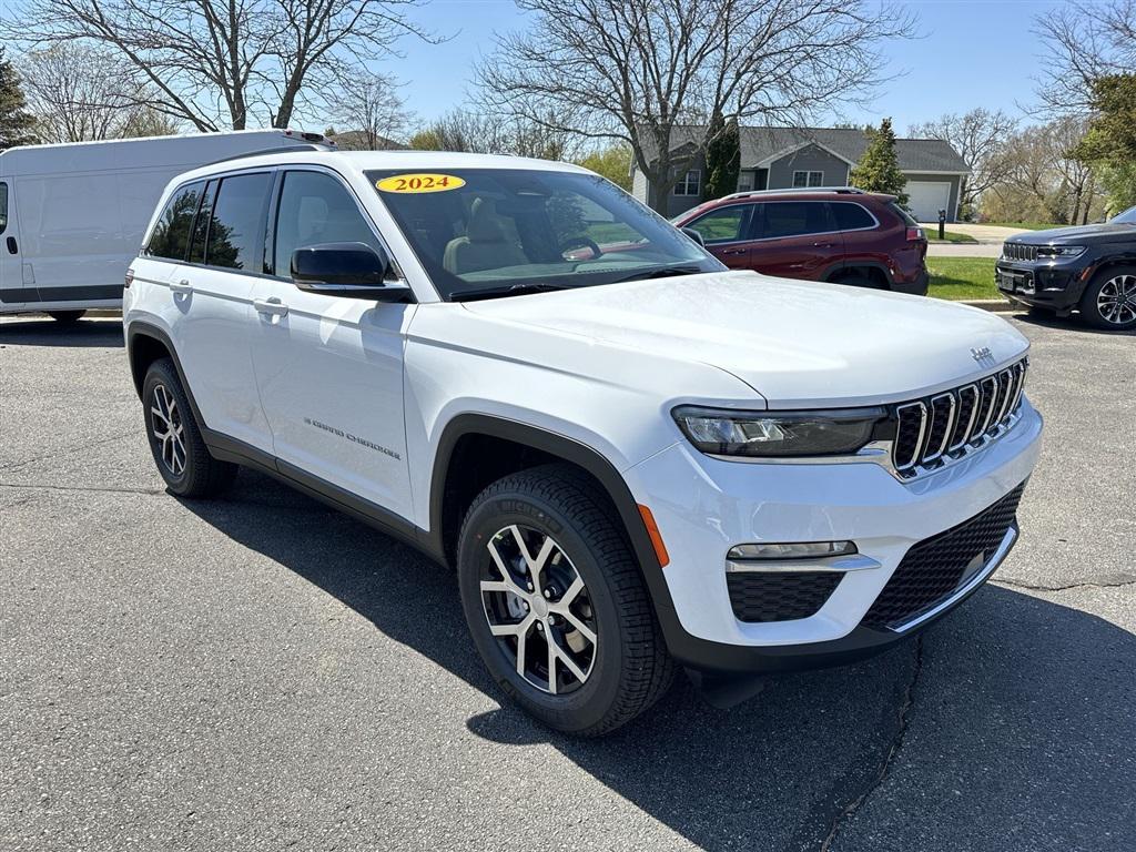 used 2024 Jeep Grand Cherokee car, priced at $38,995