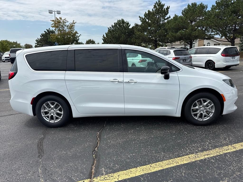 new 2026 Chrysler Voyager car, priced at $39,319