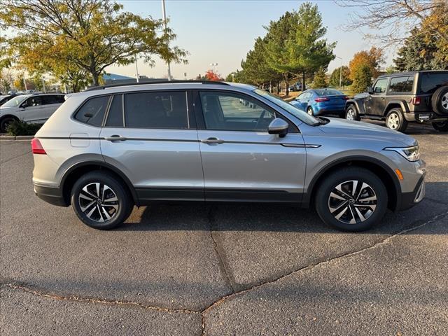 new 2024 Volkswagen Tiguan car, priced at $28,187