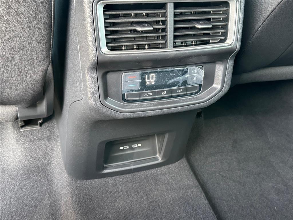 new 2026 Volkswagen Atlas car, priced at $42,920