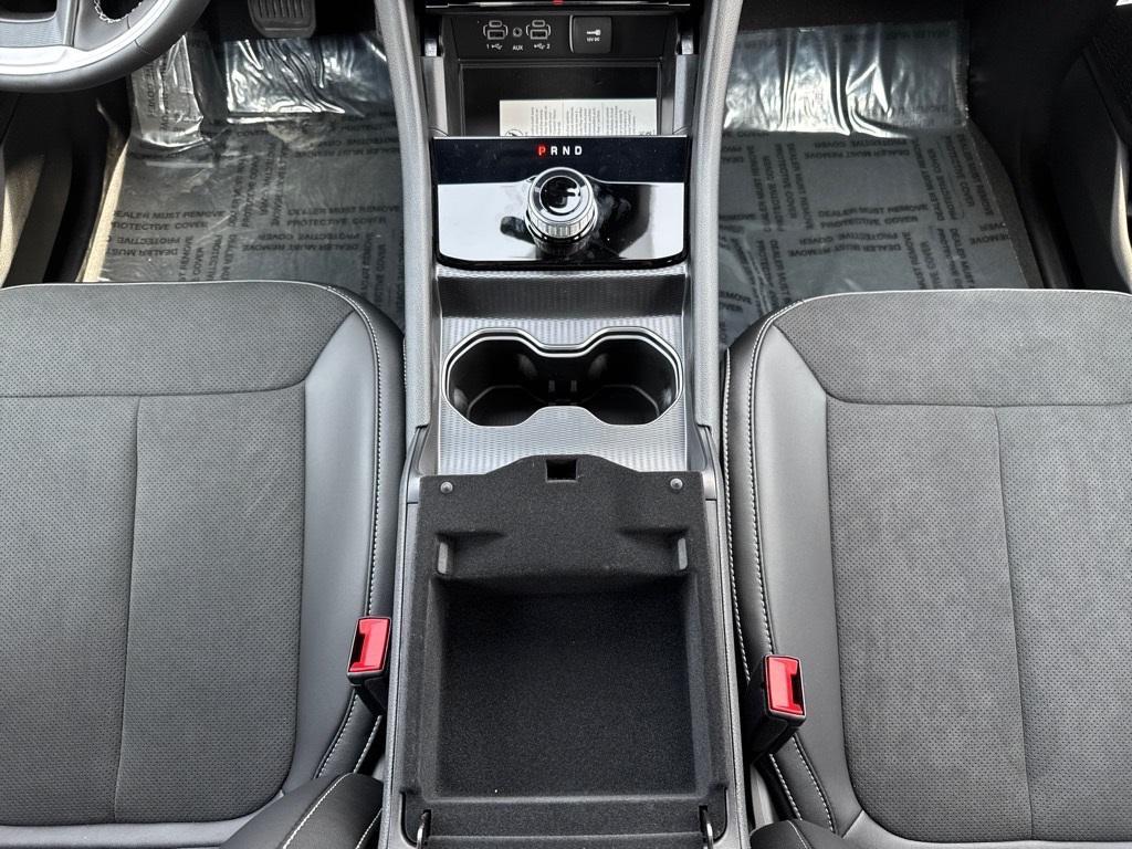 new 2025 Jeep Grand Cherokee L car, priced at $43,641