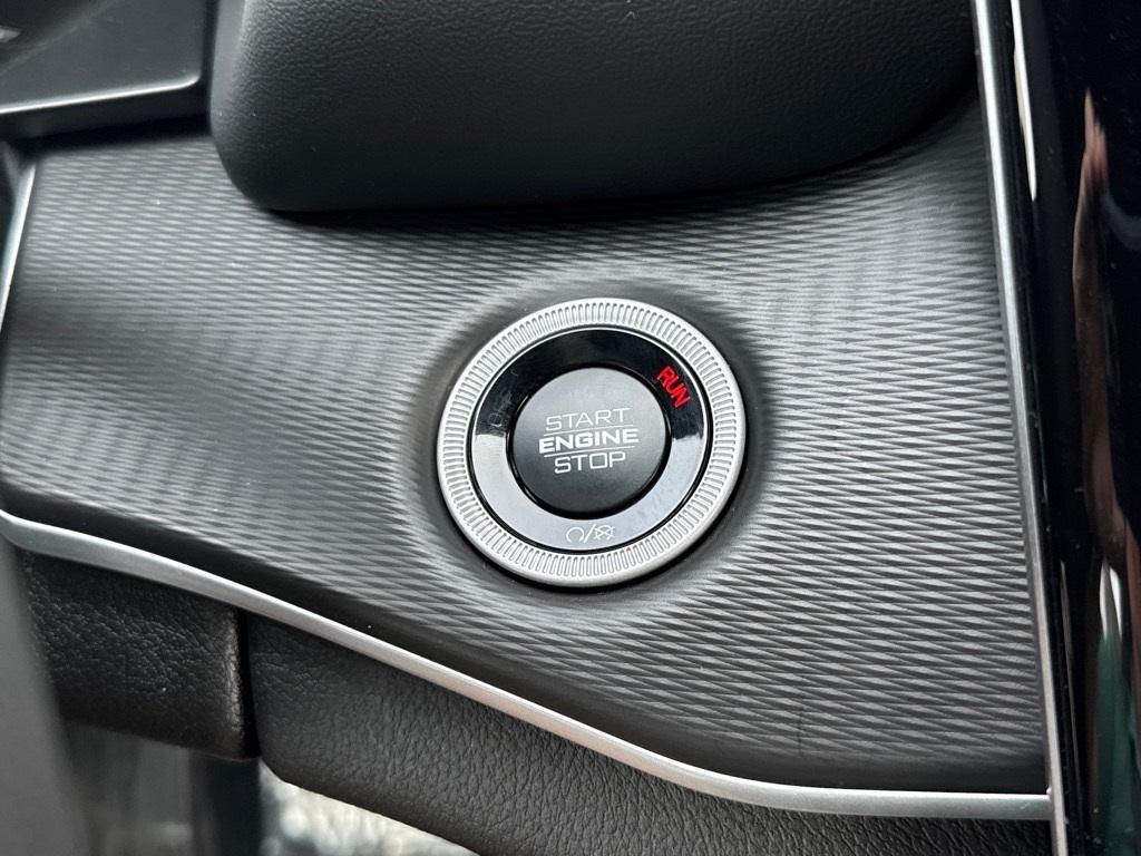 new 2025 Jeep Grand Cherokee L car, priced at $43,641