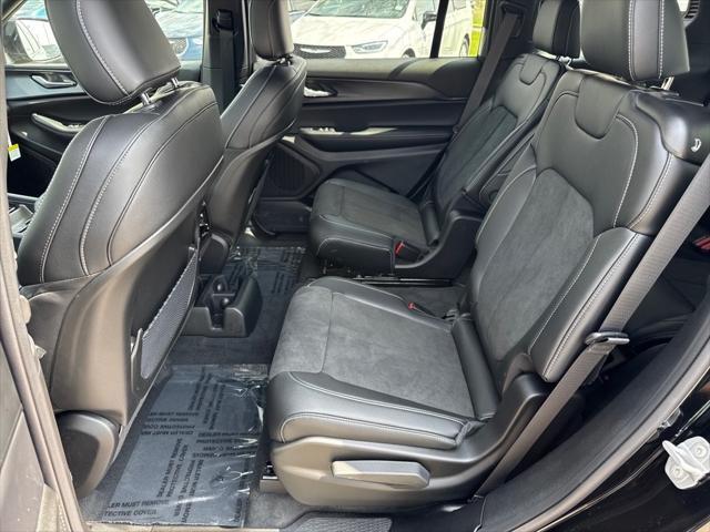 new 2025 Jeep Grand Cherokee L car, priced at $44,087
