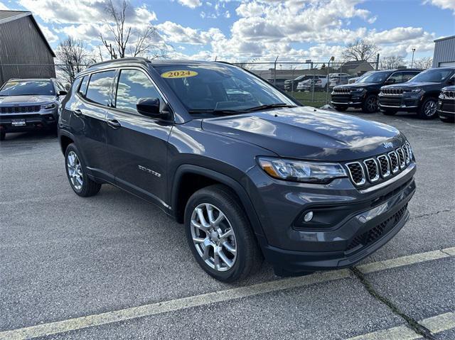 new 2024 Jeep Compass car, priced at $35,805