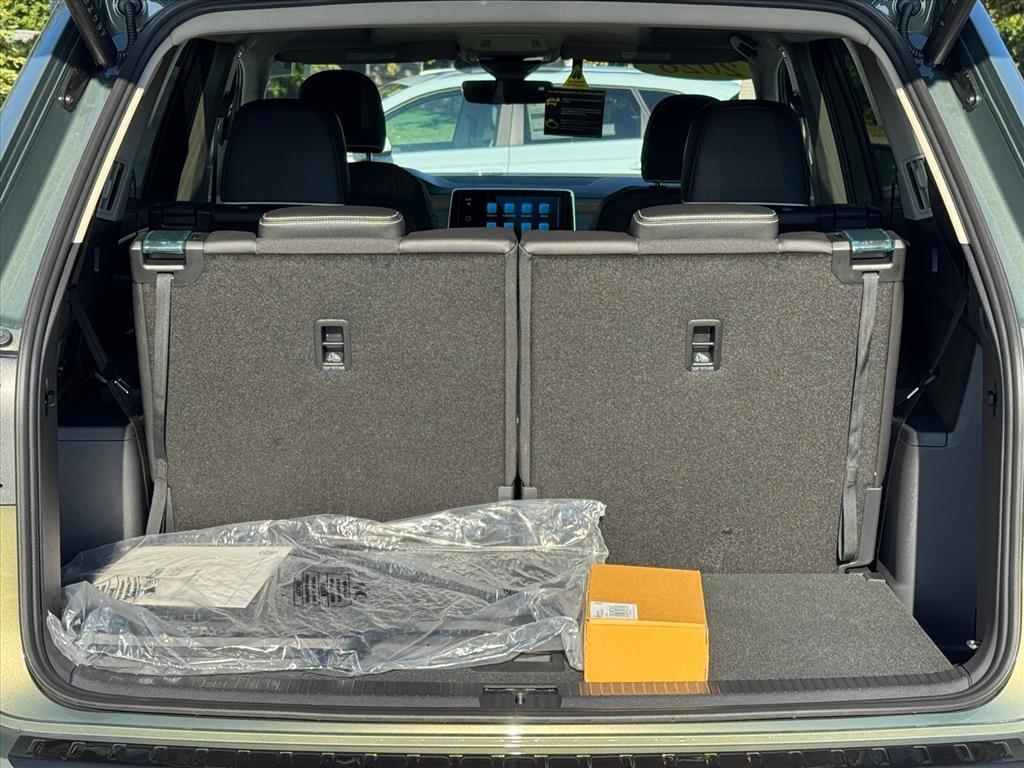 new 2026 Volkswagen Atlas car, priced at $56,711