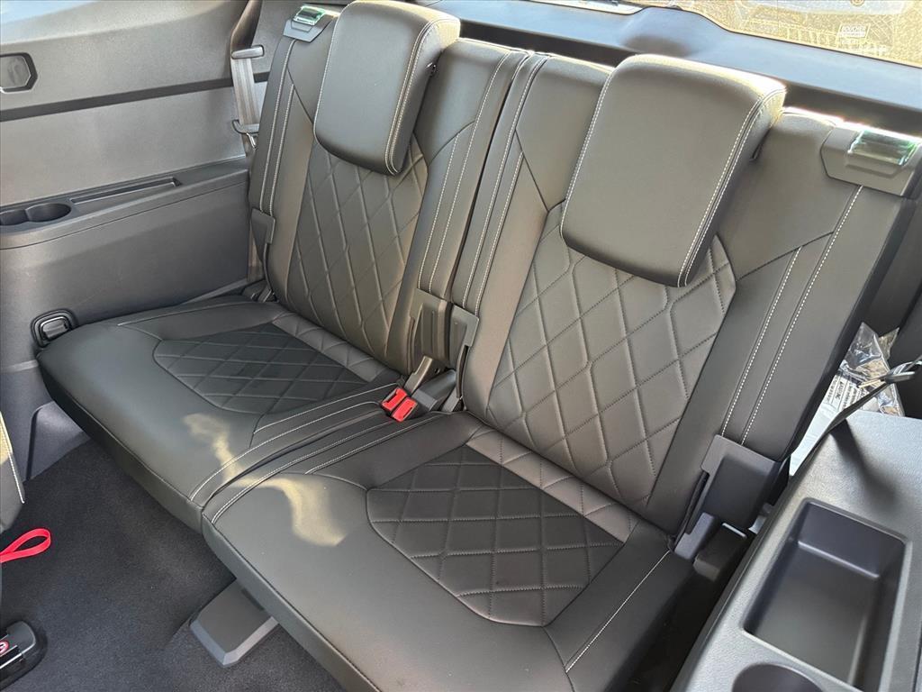new 2026 Volkswagen Atlas car, priced at $56,711