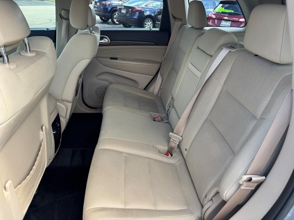 used 2015 Jeep Grand Cherokee car, priced at $13,995