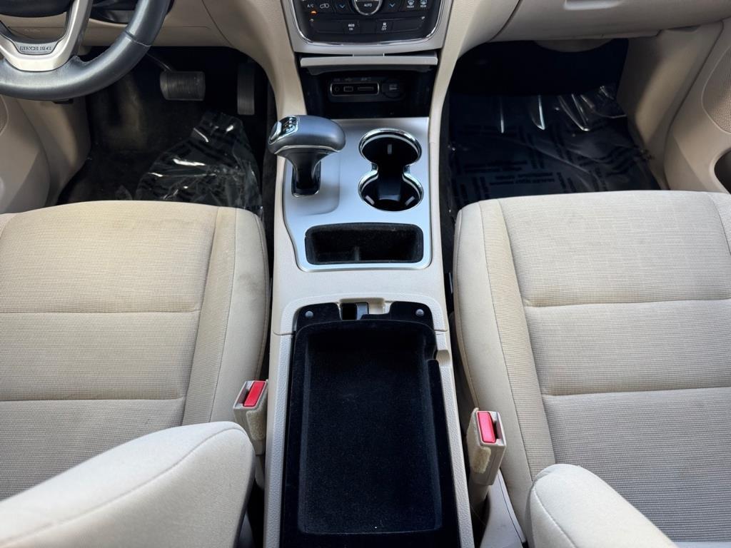 used 2015 Jeep Grand Cherokee car, priced at $13,995