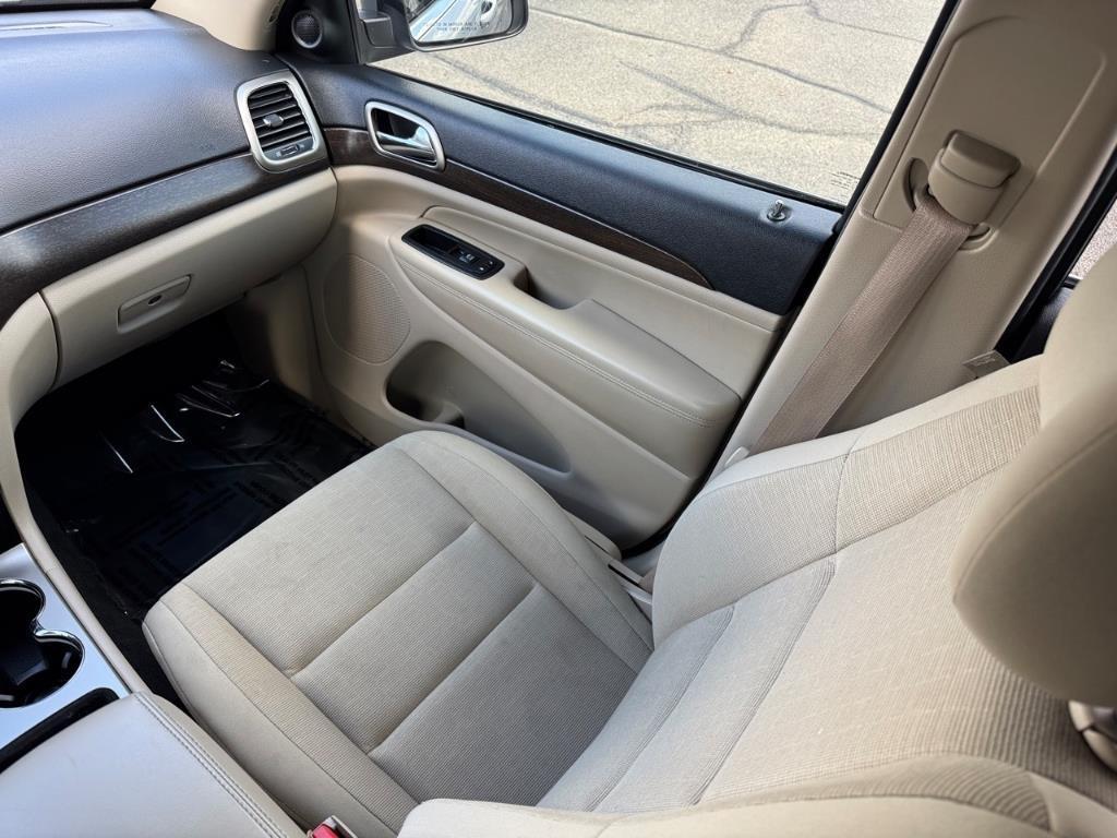 used 2015 Jeep Grand Cherokee car, priced at $13,995