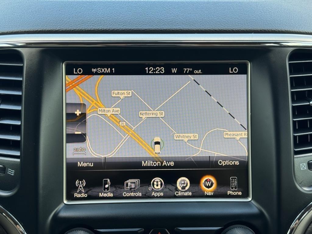 used 2015 Jeep Grand Cherokee car, priced at $13,995