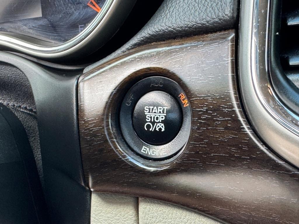 used 2015 Jeep Grand Cherokee car, priced at $13,995