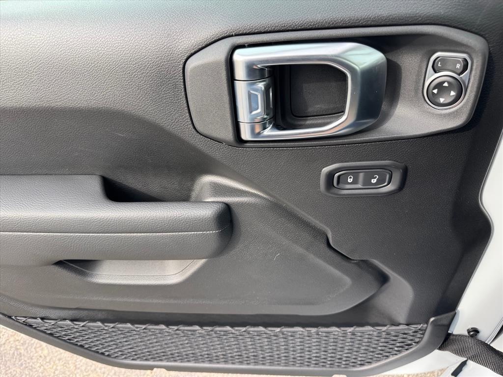 new 2026 Jeep Wrangler car, priced at $50,464