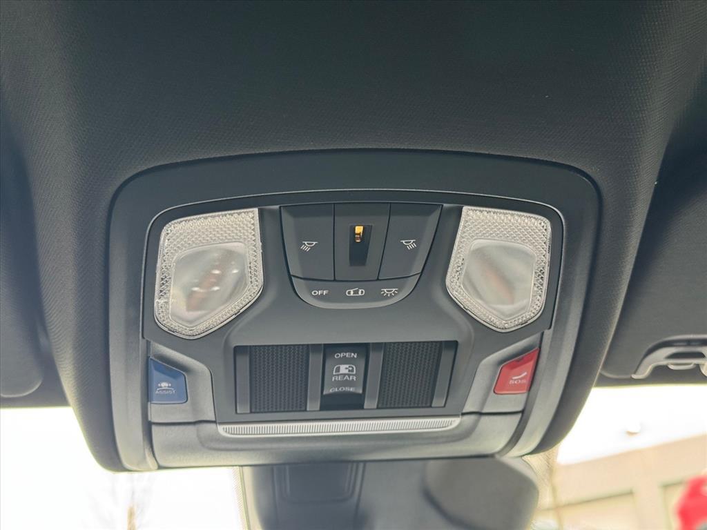 new 2025 Ram 1500 car, priced at $44,982