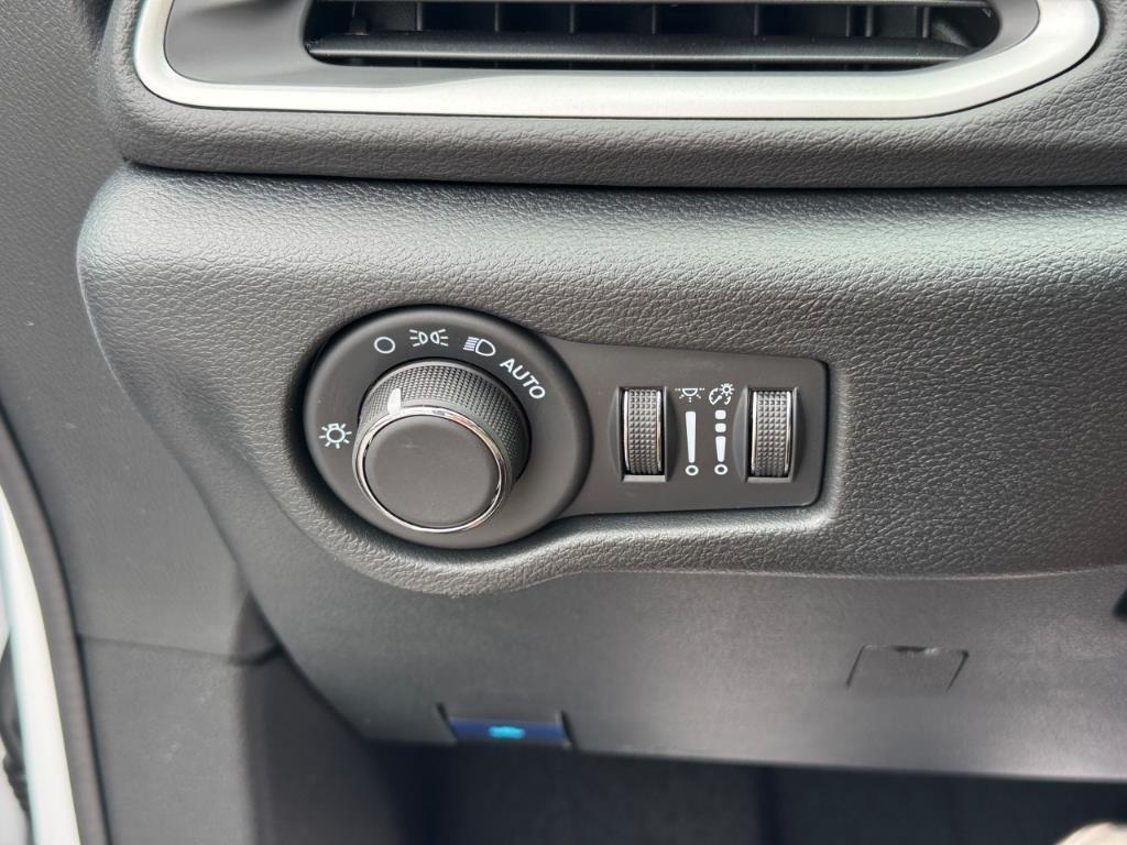 new 2026 Chrysler Voyager car, priced at $37,494