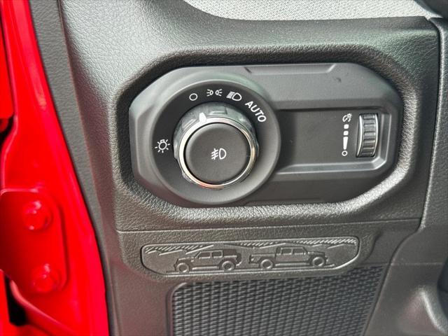 new 2025 Jeep Wrangler car, priced at $51,337