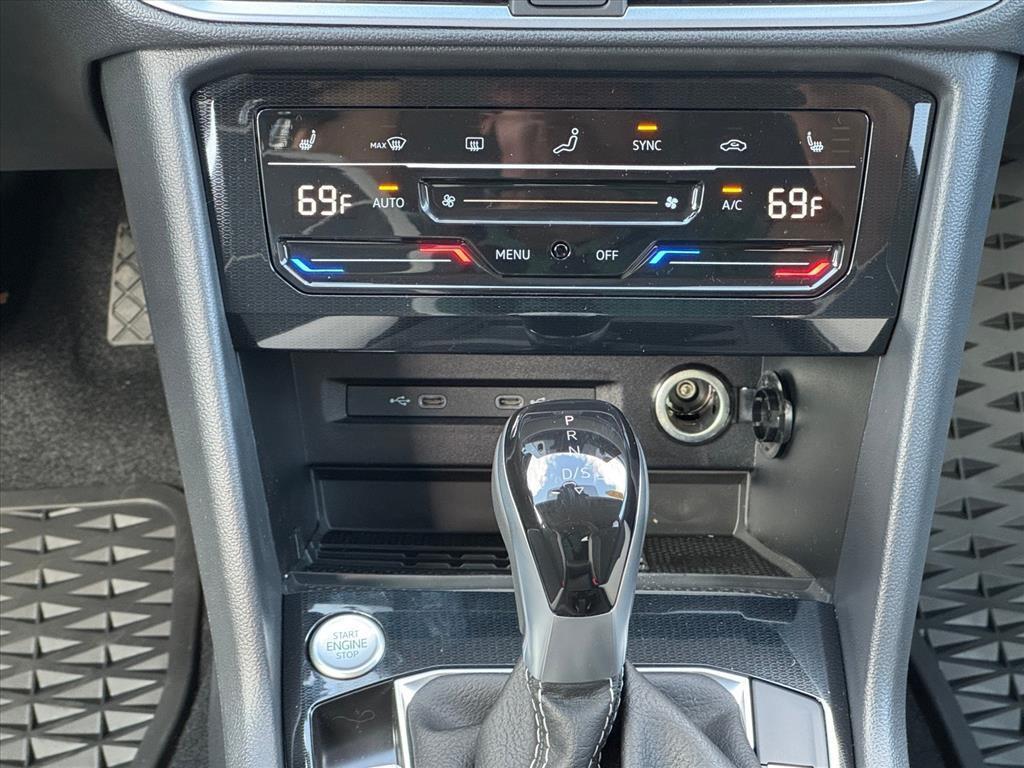 new 2025 Volkswagen Taos car, priced at $29,285