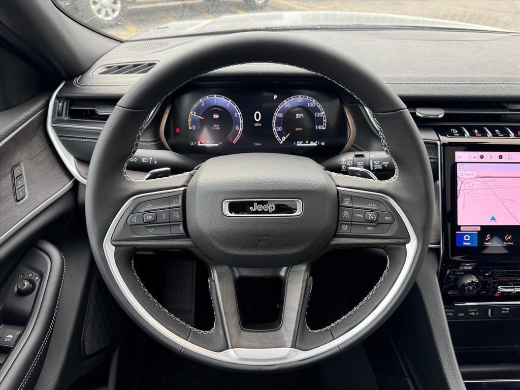 new 2025 Jeep Grand Cherokee L car, priced at $49,872