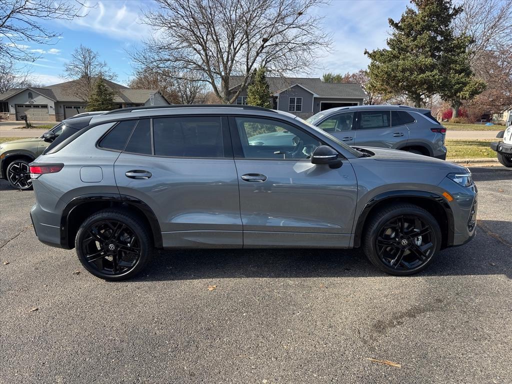 new 2026 Volkswagen Tiguan car, priced at $39,110