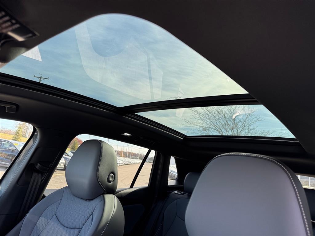 new 2026 Volkswagen Tiguan car, priced at $39,110