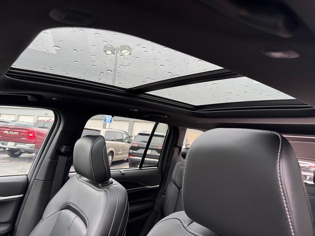 new 2025 Jeep Grand Cherokee car, priced at $50,891