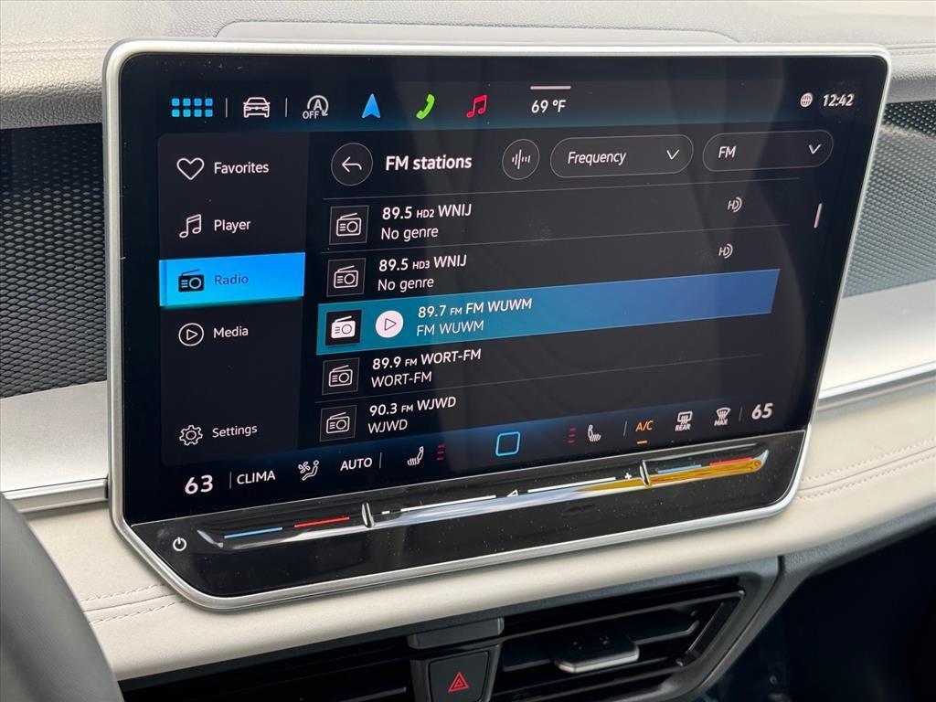 new 2025 Volkswagen Tiguan car, priced at $33,214