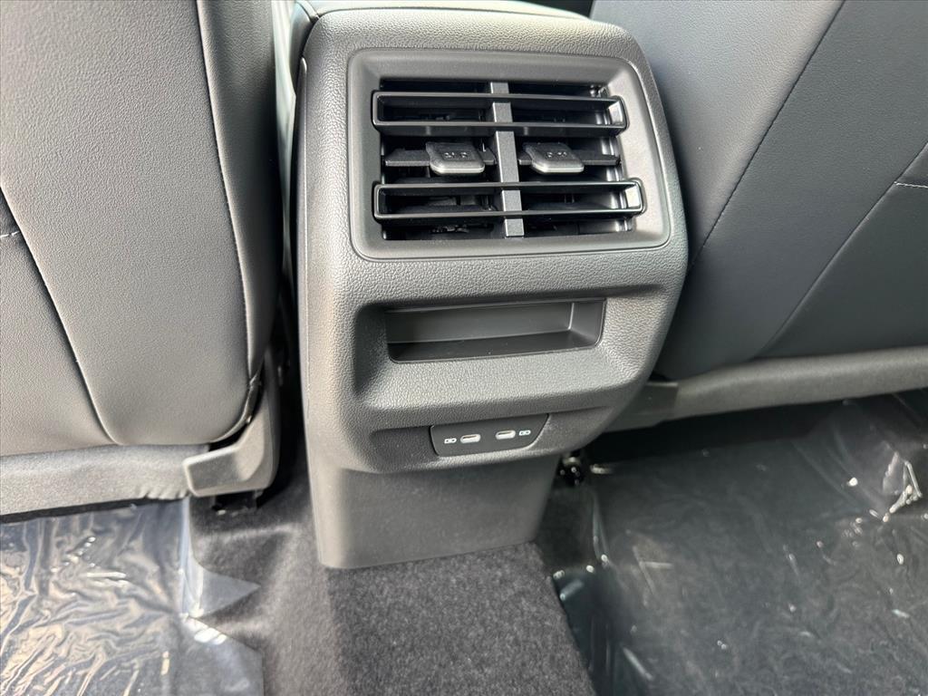 new 2025 Volkswagen Tiguan car, priced at $33,214