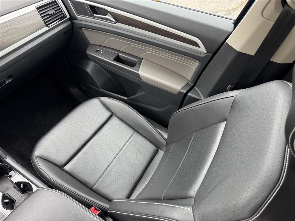 used 2022 Volkswagen Atlas car, priced at $30,912