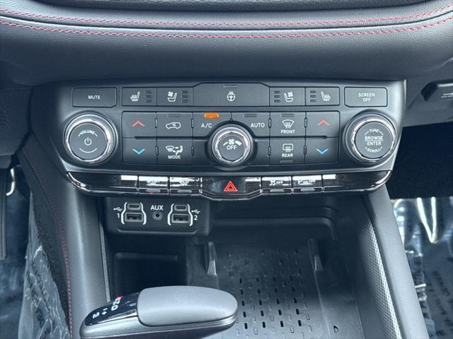 new 2025 Dodge Durango car, priced at $53,132