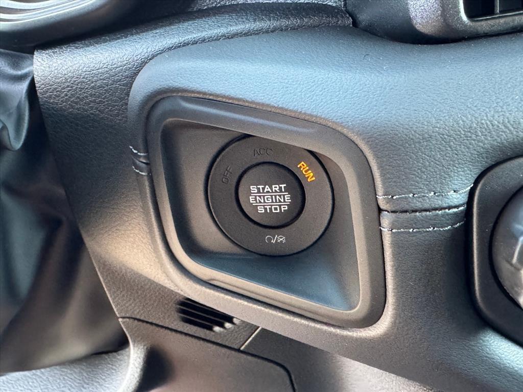 new 2025 Jeep Wrangler car, priced at $63,192