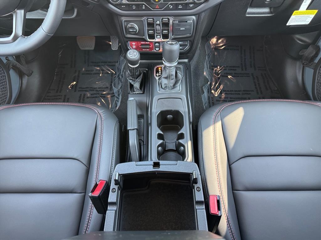 new 2025 Jeep Wrangler car, priced at $63,192