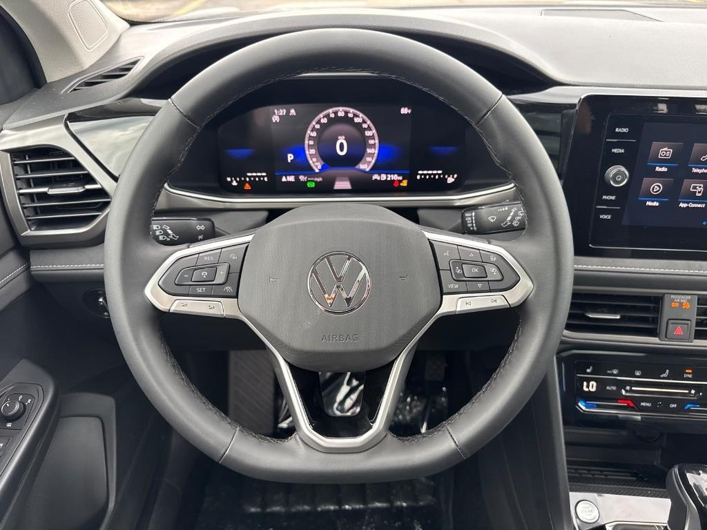 new 2025 Volkswagen Taos car, priced at $31,009