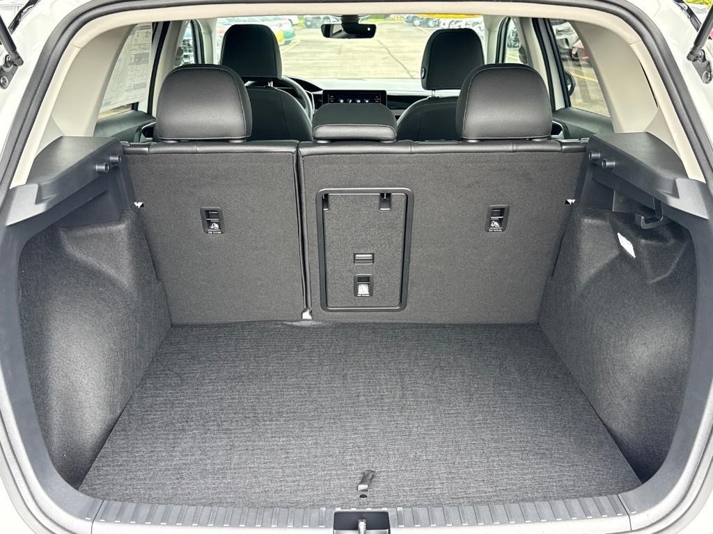 new 2025 Volkswagen Taos car, priced at $31,009
