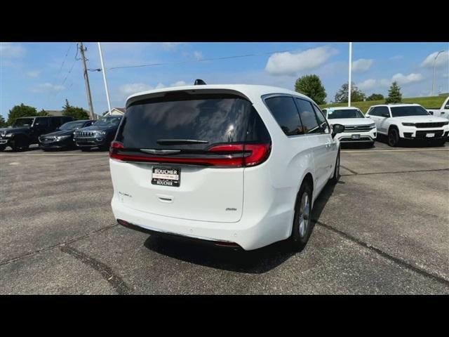 new 2024 Chrysler Pacifica car, priced at $41,177