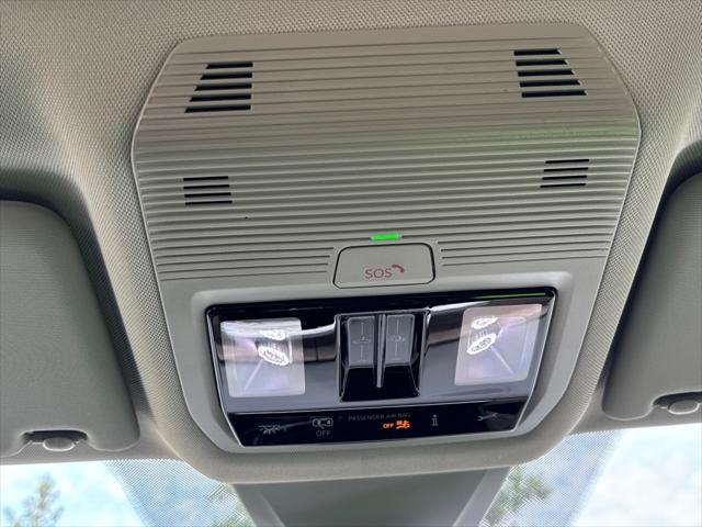 new 2025 Volkswagen Atlas car, priced at $50,749
