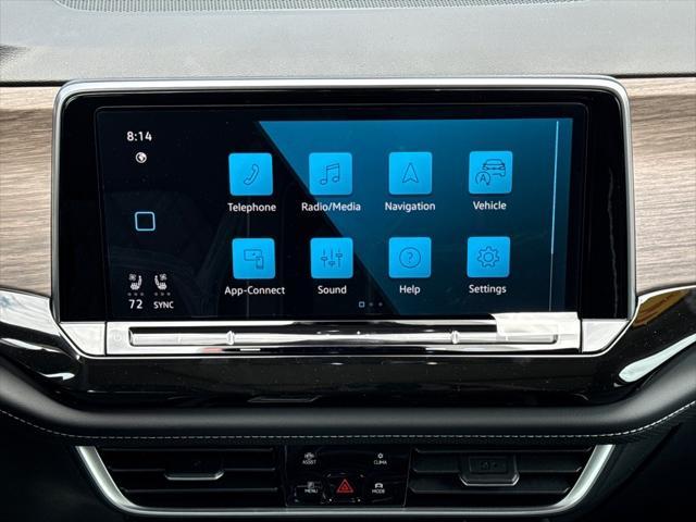new 2025 Volkswagen Atlas car, priced at $50,749
