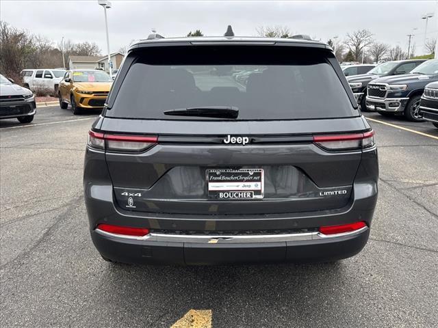 new 2025 Jeep Grand Cherokee car, priced at $49,203