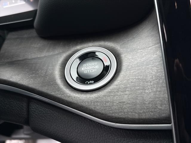 new 2025 Jeep Grand Cherokee car, priced at $49,203